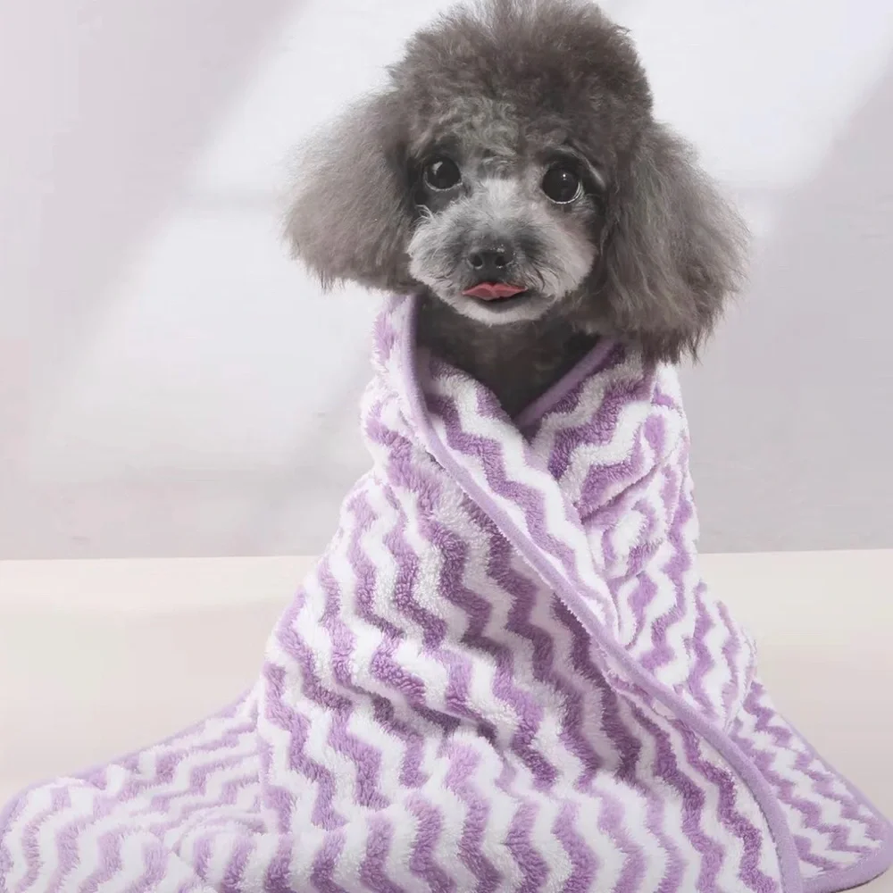 Super Absorbent Pet Towels - Keep Your Floors Spotless!